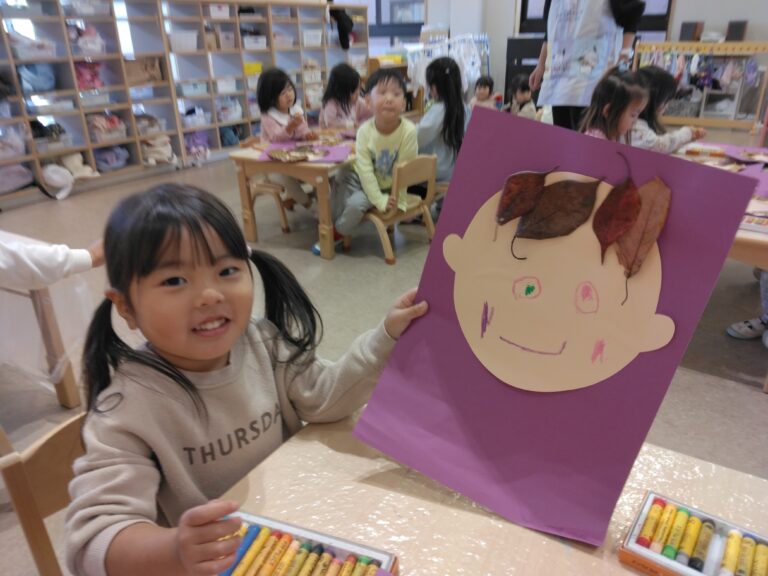 ３歳児　にじ・かぜチーム　「おじいちゃんに似てる。」